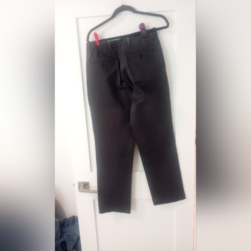 Dockers Lux Khaki Pants – Navy – Size 32x32